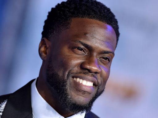 Kevin Hart coming to Chicago for 'Acting My Age' tour