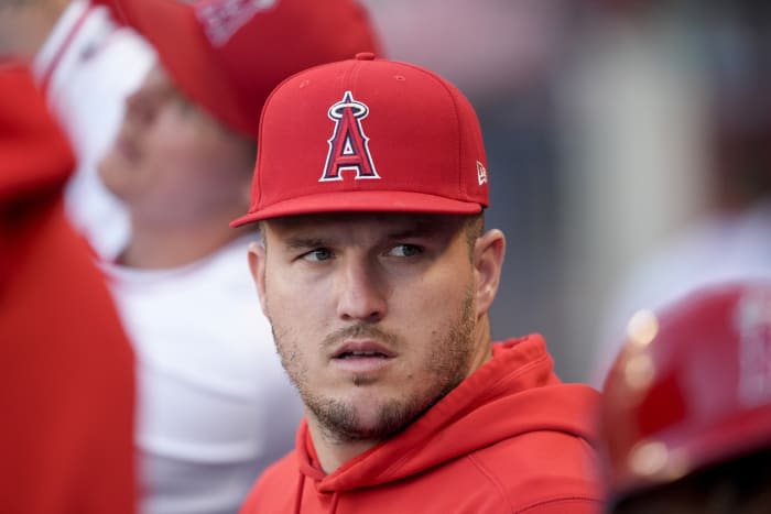 Angels OF Mike Trout leaves early from first rehab start in minors due to knee soreness