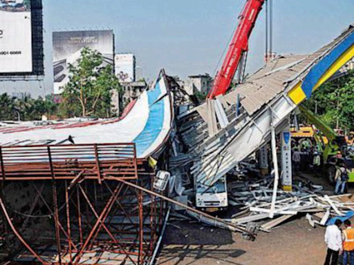 'Ghatkopar hoarding crash was act of God': Bombay high court asks state to reply | Mumbai News - Times of India