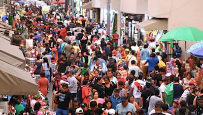 Informales representan más del 50% de la clase media trabajadora en Perú