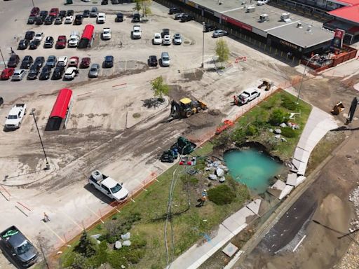 City crews continue search for source of 'catastrophic' water main break