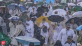 'Bodies on the ground': Pilgrims recount hajj heat horrors