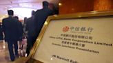 China condena a muerte al ex director general de un banco por aceptar sobornos