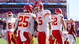 Tennessee Titans vs. Kansas City Chiefs picks, predictions: Who wins NFL Week 9 game?