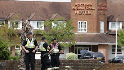 Girl, 13, becomes UK's youngest female rioter after joining mob at hotel protest