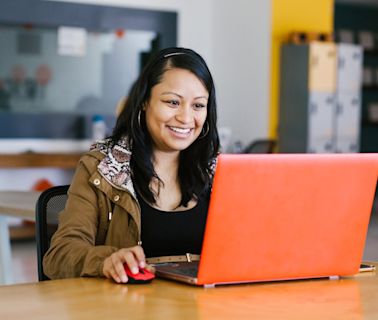 Latinas in Tech Summit se prepara para su octava edición - La Opinión