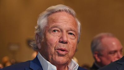 Palm Beacher Robert Kraft pulls support for Columbia over student protests