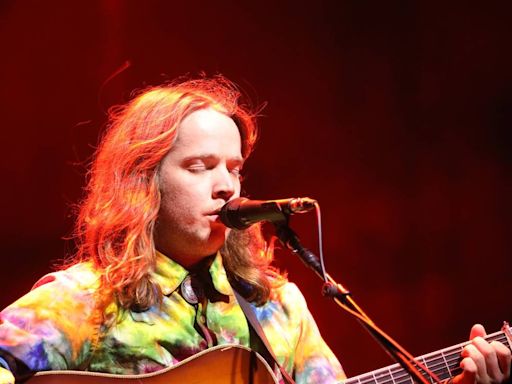 Review: Billy Strings’ Rupp Arena concert proved he’s here to serve Bluegrass music
