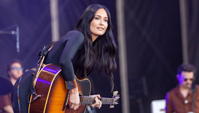 Fans Beg for Explanation as Kacey Musgraves Bares It All in New Pic