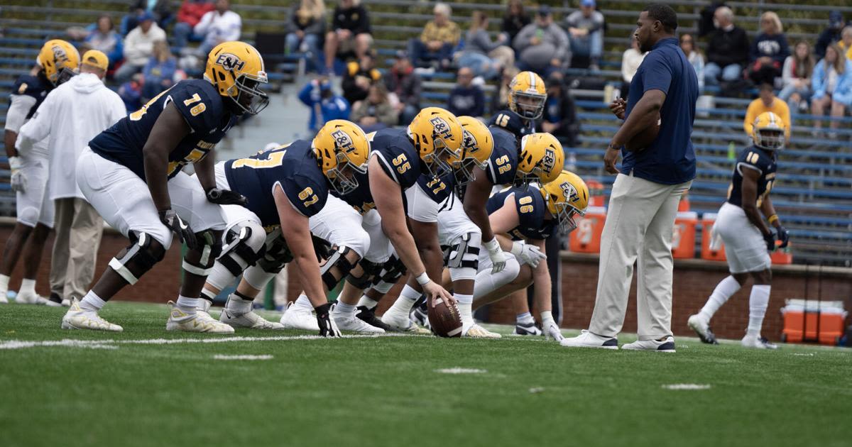 COLLEGE FOOTBALL: New boss for the Wasps; Hunter to serve as interim head football coach at Emory & Henry