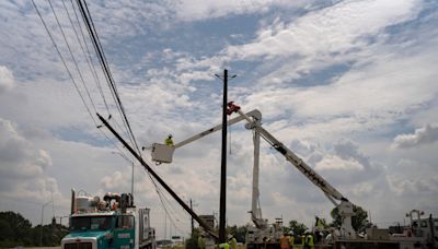 Days after Beryl, oppressive heat and no power for more than 500k in Texas