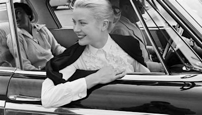 Trinity de Cartier, el anillo que amaron Grace Kelly y Alain Delon, entre muchos otros, cumple 100 años