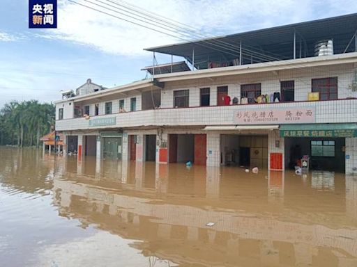 廣東梅州暴雨引洪水！街道變汪洋已致「5死15失聯」 - 兩岸