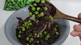 Oh, What? Man Eats Green Peas With Chocolate; Netizens React To Viral Video