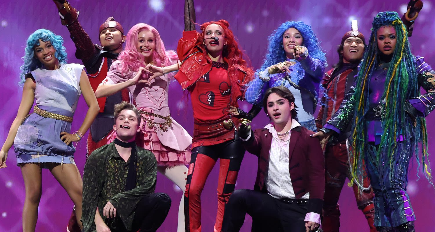 ‘Descendants: The Rise of Red’ & ‘Zombies 4′ Tour Announced, Stars Hit Up D23!