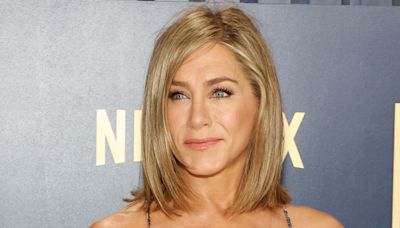 Jennifer Aniston's 'overfilled,' says aesthetics doc - signs she's had work done