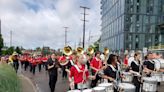 Shaker honors fallen heroes, strikes up the band in Memorial Day parade