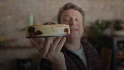 Jamie Oliver fans joke he’s guilty of cooking ‘crime’ over cheesecake