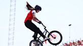 La emoción de Macarena Pérez tras su gran actuación en la final del BMX Freestyle - La Tercera