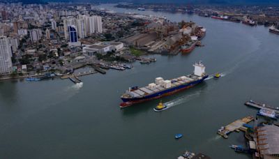 Brasil e UE travam disputa por modelo de redução de emissões de gases poluentes de navios