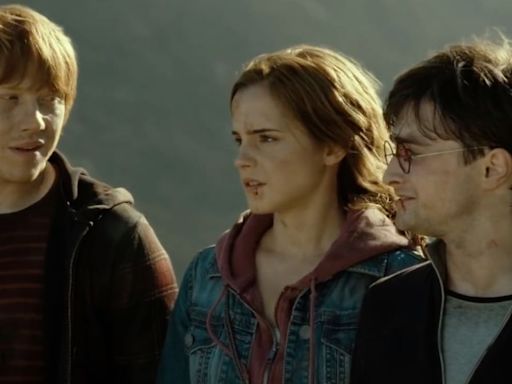 AI Just Envisioned Emma Watson And More Harry Potter Stars As Baywatch Characters, And I Can...