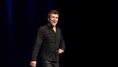 The hottest ticket in town- Rhod Gilbert takes to the stage in Sunderland