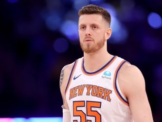 Former Knicks C Isaiah Hartenstein signing with Thunder on three-year deal