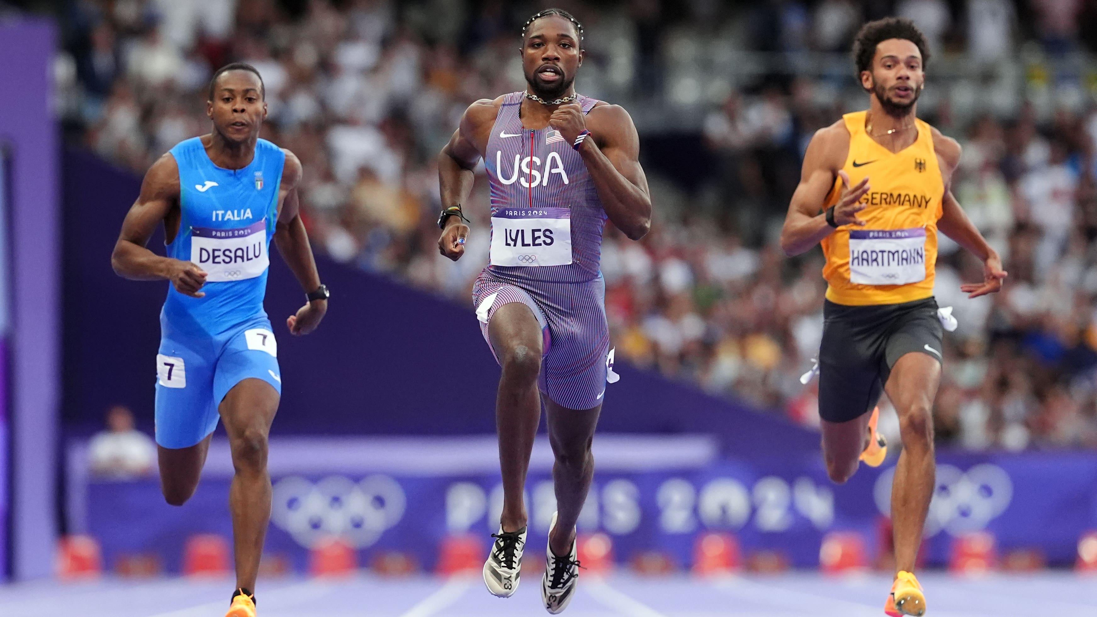 Noah Lyles keeps sprint double bid on course by booking 200 metres final spot