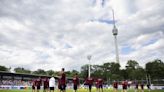 Suecia se queja del estado del campo en el complejo de entrenamiento antes de la Euro