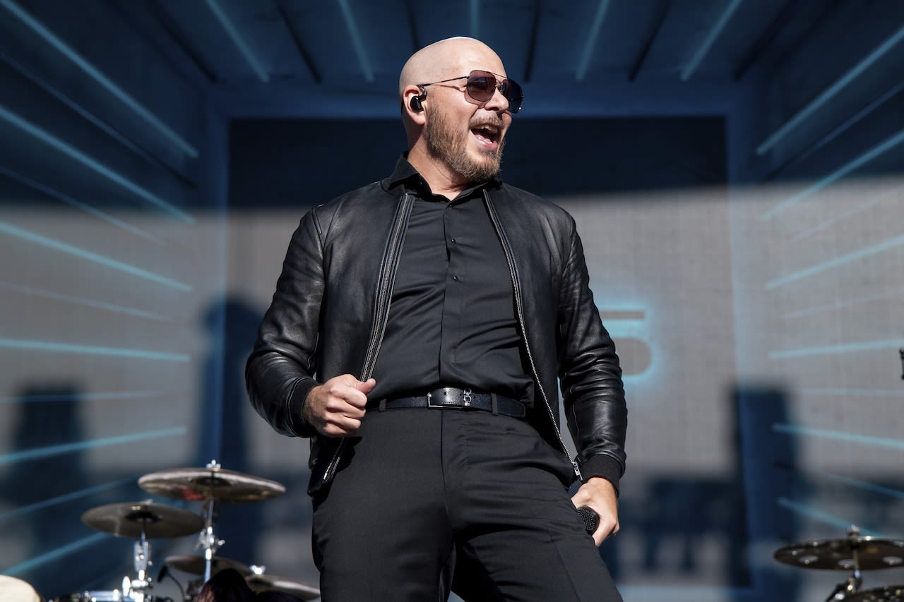 Last-minute concert tickets to see Pitbull at Syracuse Amphitheater