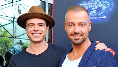 Joey Lawrence Says Brother Matt 'Accepts' His Romance Advice amid Relationship with Chilli (Exclusive)