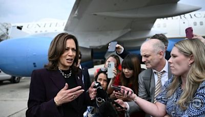 Will Dems Let Harris Run to the Middle?