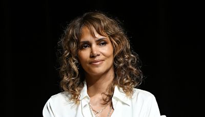Halle Berry Doesn’t Regret Accepting Her ‘Catwoman’ Razzie: They ‘Can Never Take Away My Oscar’
