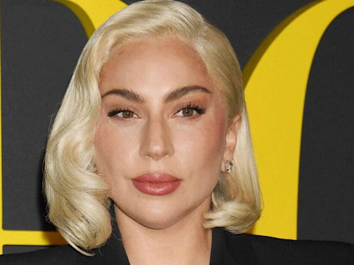 Lady Gaga And Fiancé Michael Polansky Reportedly Working On $900 Million Prenup