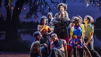 Photos: First Look at MIDNIGHT IN THE GARDEN OF GOOD AND EVIL at Goodman Theatre