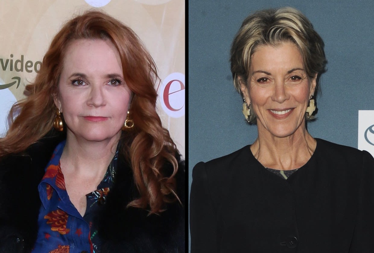 Lea Thompson and Wendie Malick to Head The Chicken Sisters Adaptation at Hallmark