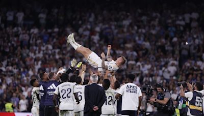 El nostálgico homenaje del Real Madrid a Toni Kroos en su último partido en el Santiago Bernabéu - La Opinión
