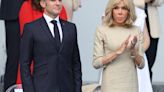 Brigitte Macron au 14 juillet, total look beige sobre et lunettes fumées pour une ambiance particulièrement tendue