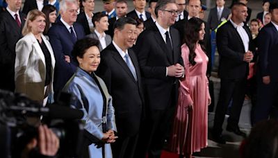 China's Xi gets red-carpet welcome in Serbia