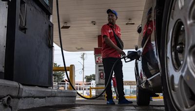 Gremios rechazan nueva alza en el precio de la gasolina: dicen que decisión “no es justificada”