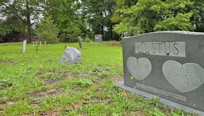 I visited Fayetteville’s historic graveyards. Here’s what I learned about our history.