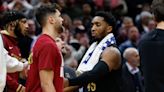 'Can’t be out here committing loose ball fouls,' Charles Barkley on Donovan Mitchell scrum