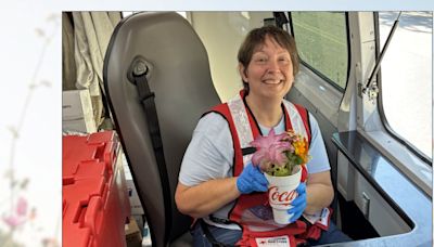 Hand-picked bouquet brings Tallahassee Red Cross volunteer to tears