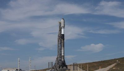 SpaceX launches another batch of Starlink satellites into low-Earth orbit