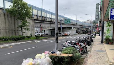 垃圾提早拿出隨意放置將罰 竹市清運網App可即時掌握垃圾車動態 | 蕃新聞