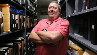 'I have loved every day of this job:' Akron detective known for cold case work retires