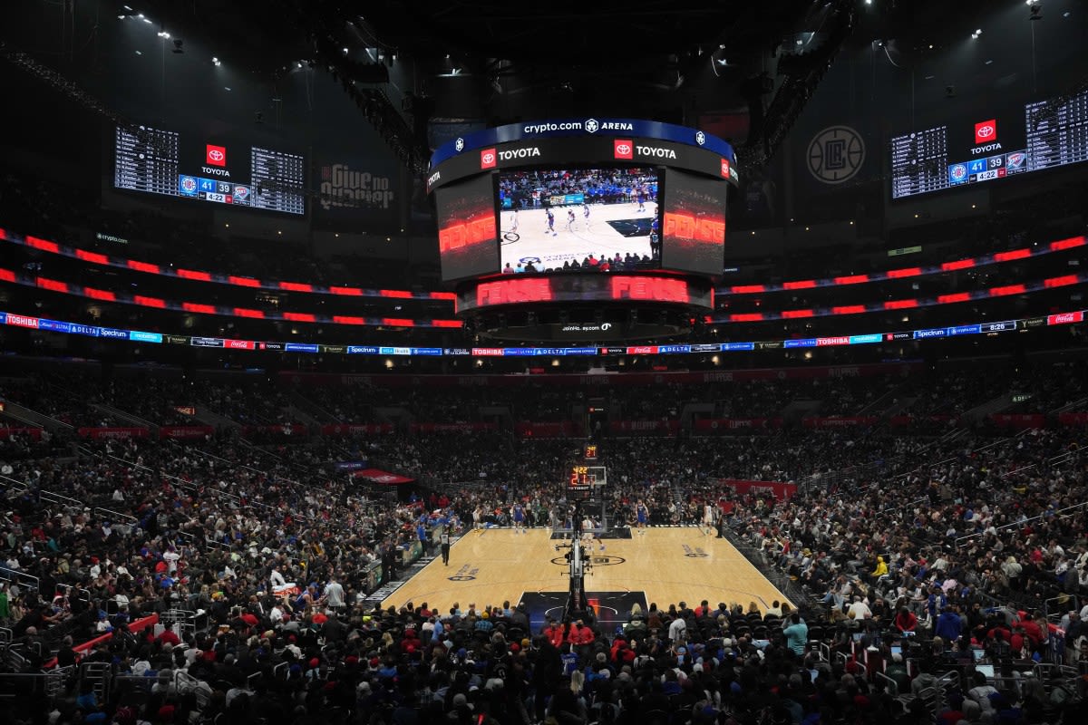 Fans Livid At NBA For Blacking Out Playoff Game