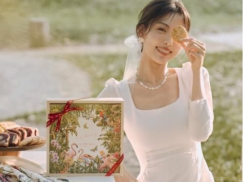聯名韓國寫實浪漫藝術家宋智惠 「Aunt Stella詩特莉」糕餅禮盒新上市！