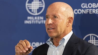 Real-estate billionaire Barry Sternlicht puts his finger on the ‘impossible’ thing holding Miami back from really becoming Wall Street south: the schools