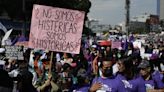 Mujeres salvadoreñas exigen el cese de la violencia de Estado y de las desapariciones